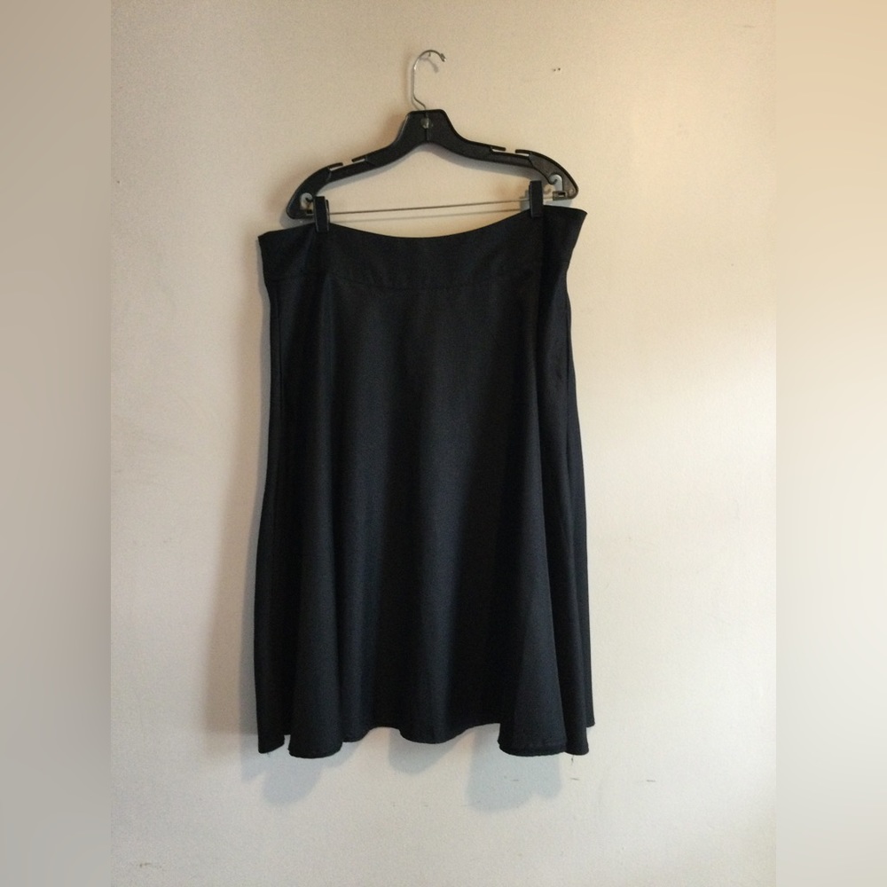 Unique vintage black circle skirt (1544)